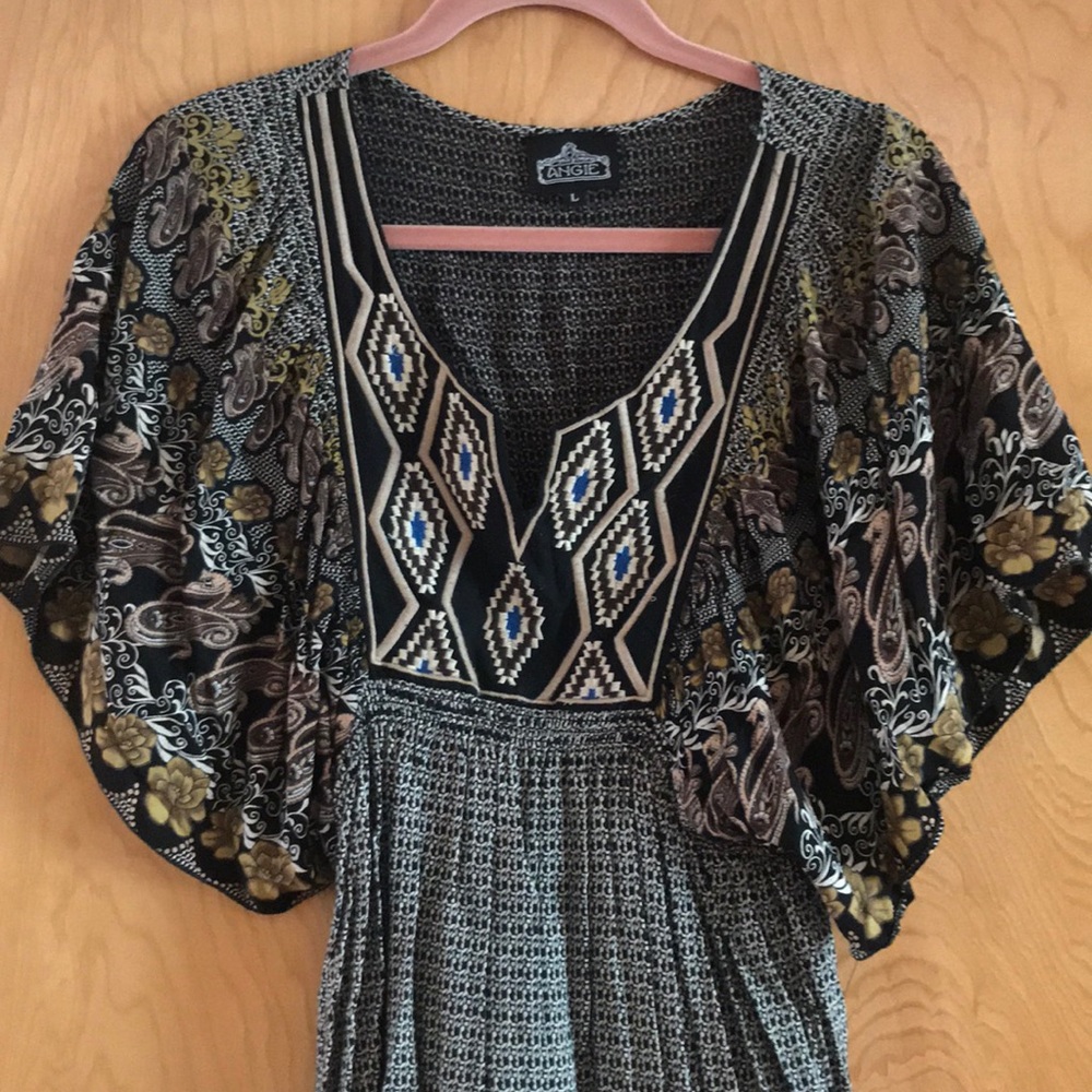 Angie Aztec print black, white and gold dress